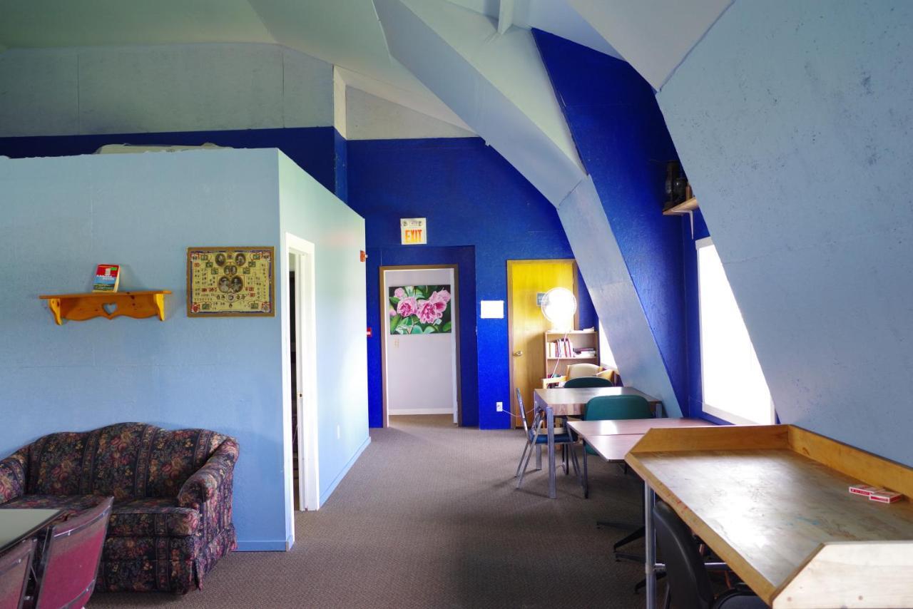 Brackley Beach Hostel Екстериор снимка