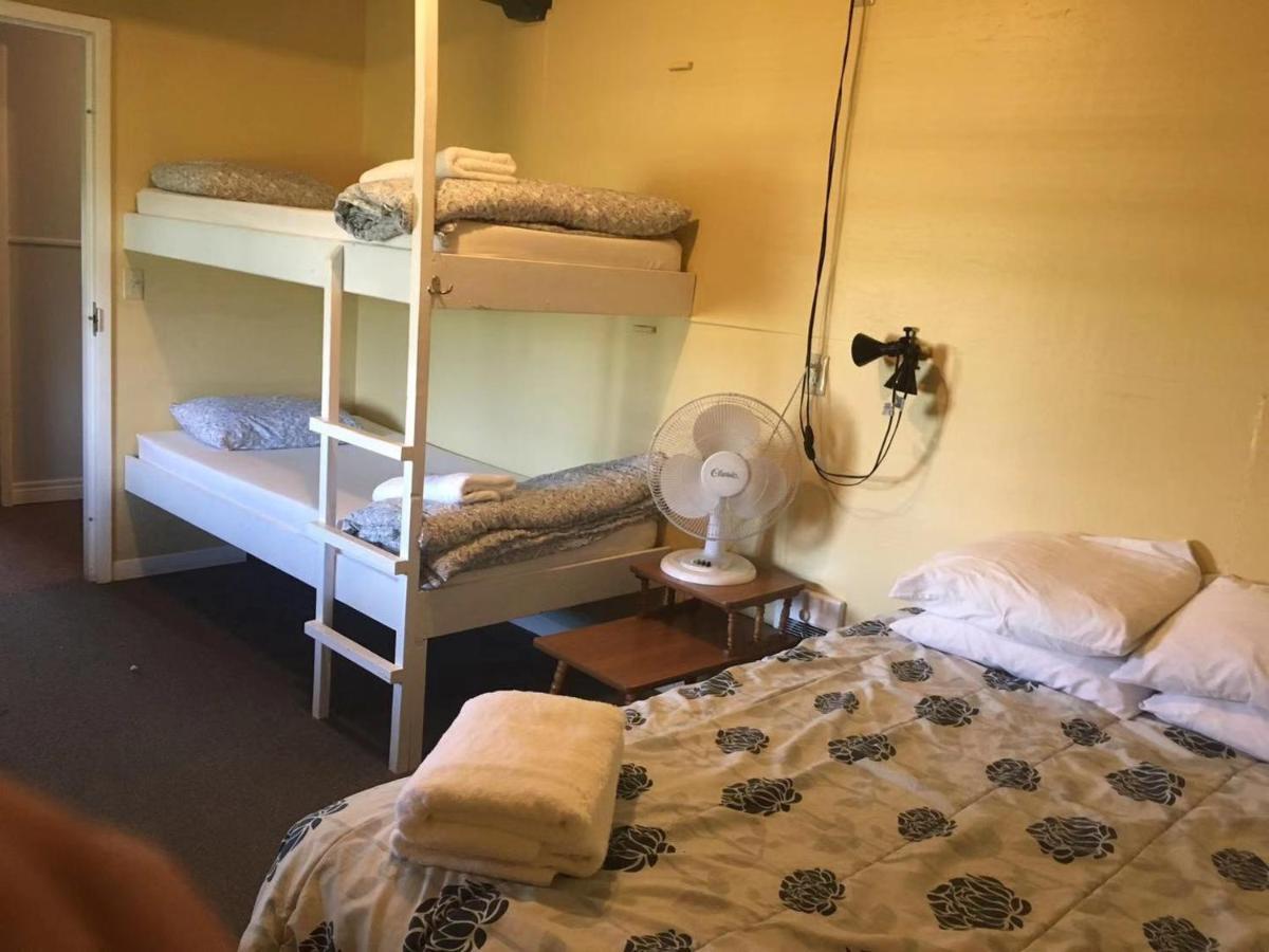 Brackley Beach Hostel Екстериор снимка